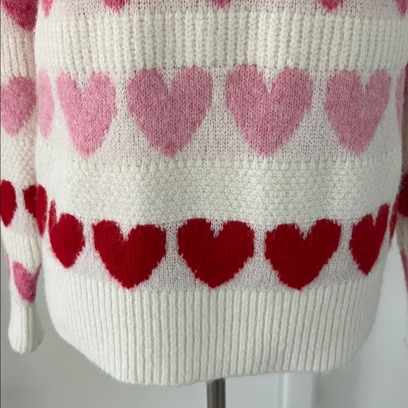 Red & Pink Hearts cozy cupcakes & cashmere Sweater med adorable cabincore - Picture 3 of 15